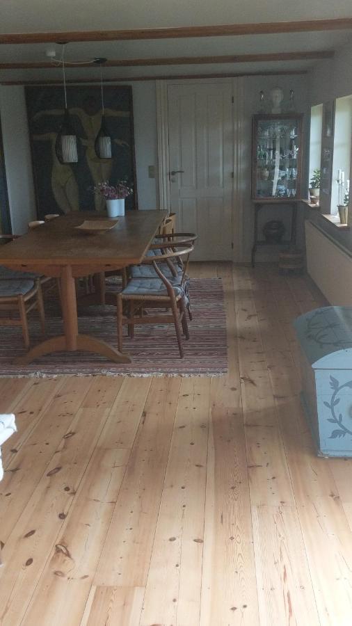 Under Valnødden Bed & Breakfast Stubbekøbing Eksteriør bilde